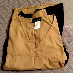 Size medium Cherokee scrub set
